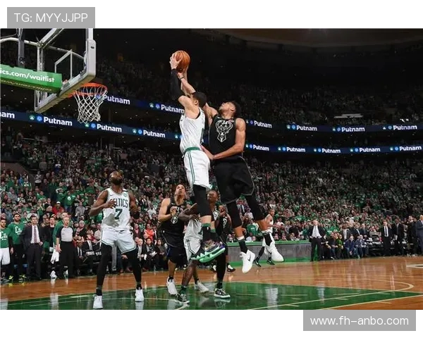 打造顶级篮球阵容:从球员选择到战术布局的全方位解析 打造顶级篮球阵容:从球员选择到战术布局的全方位解析